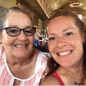 Meet your Posher, Kat